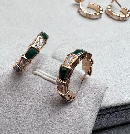 [Elitejewels] OHRRINGE AUS SERPENTI-MALACHIT-ROSAGOLD