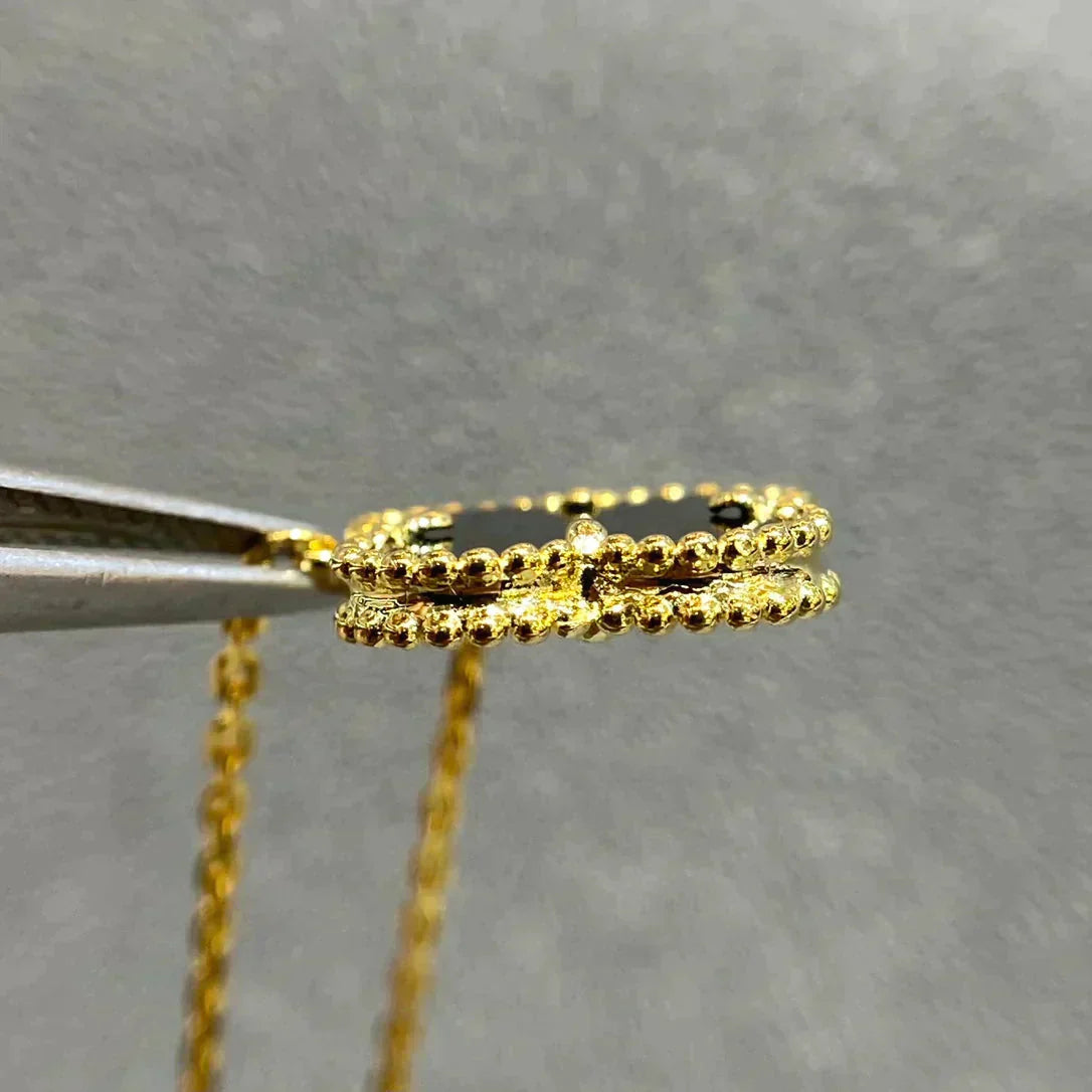 [Elitejewels]クローバー 15MM ブラックオニキス シングルフラワーネックレス