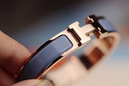 [Elitejewels]Hブレスレット 12MM ブルーグレー