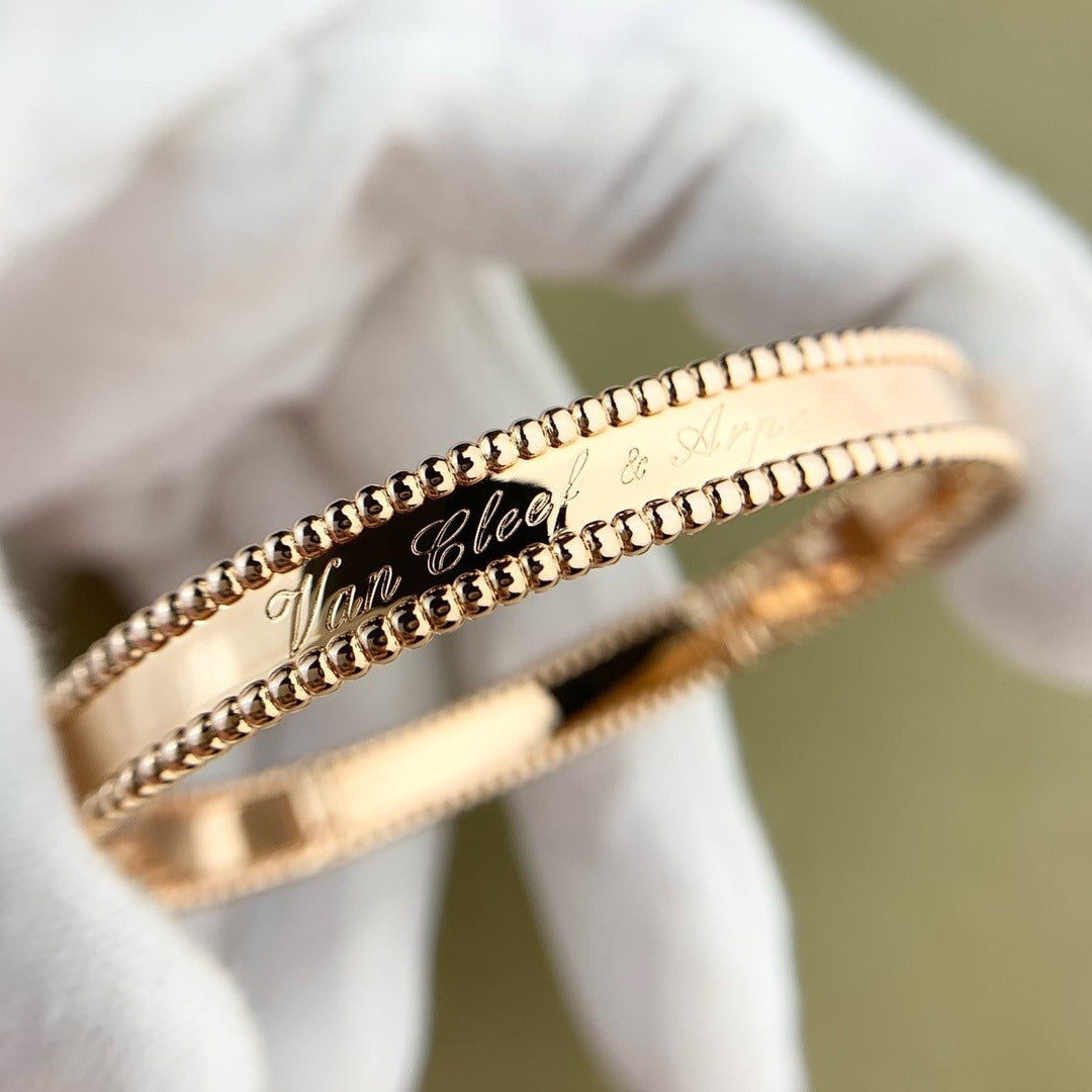 [Elitejewels]CLOVER BRACELET ENGRAVING SERIES