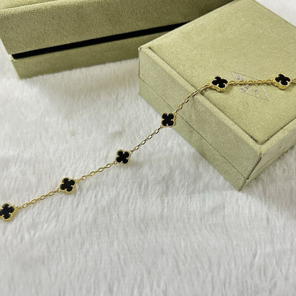 [Elitejewels]CLOVER 6 MOTIF  ONYXS BRACELET
