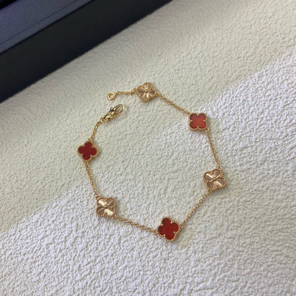 [Elitejewels]CLOVER 6 MOTIF RED AGATE LASER BRACELET