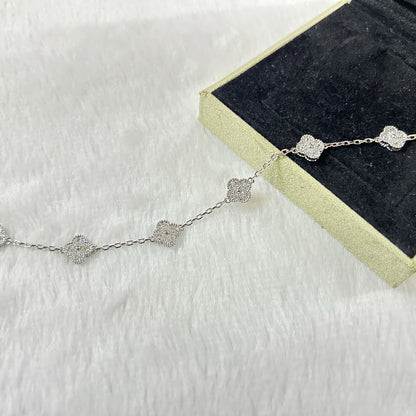 [Elitejewels]CLOVER 6 MOTIF DIAMOND BRACELET