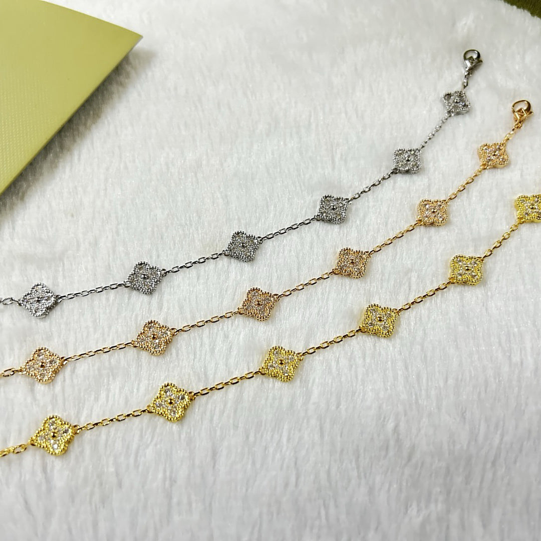 [Elitejewels]CLOVER 6 MOTIF DIAMOND BRACELET