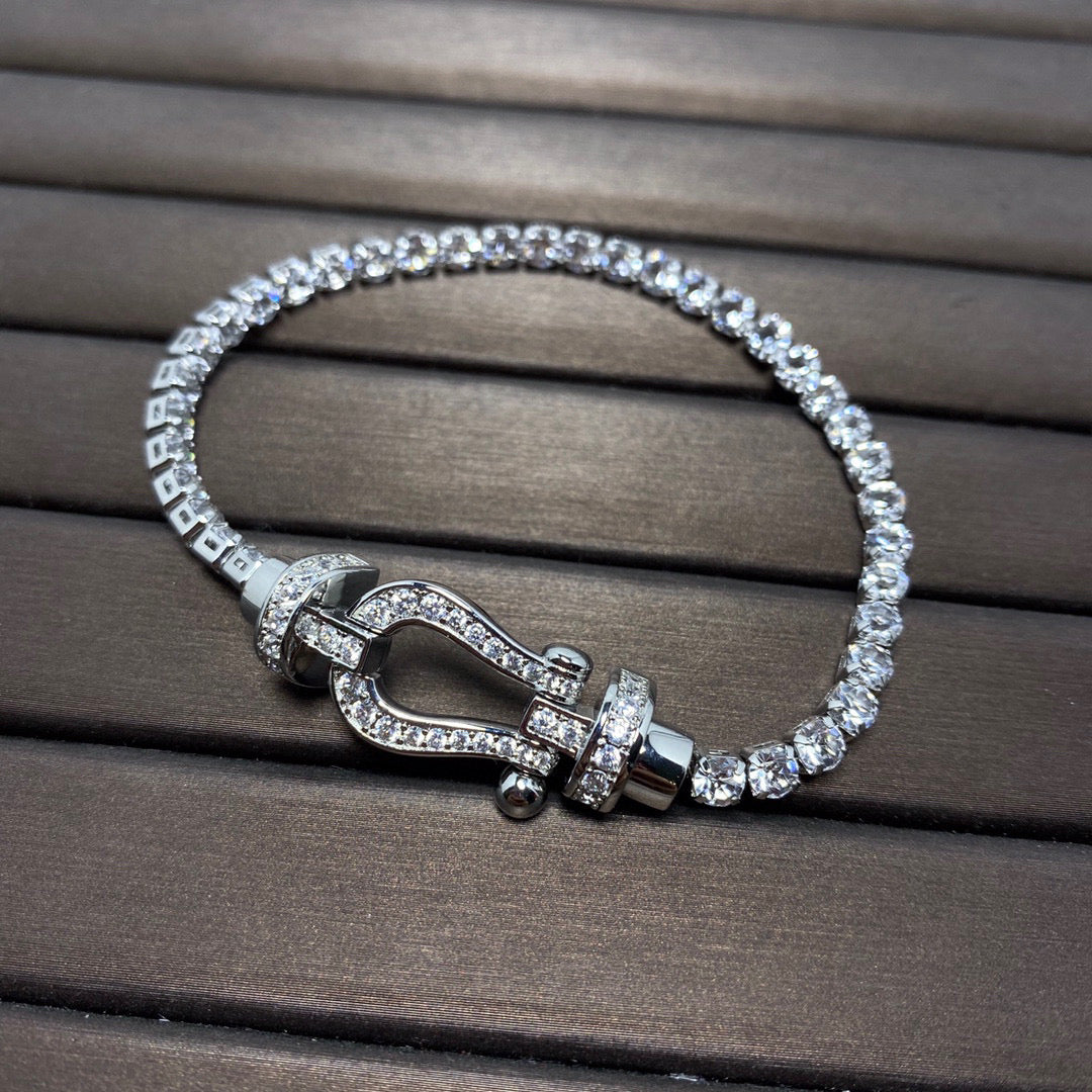 [Elitejewels]FORCE ラージホースシュー フルダイヤモンド テニスブレスレット
