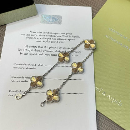 [Elitejewels]CLOVER  5 MOTIFS  CHRISTMAS LIMITED EDITION BRACELET